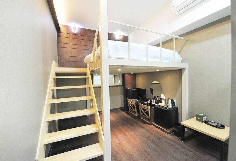 모텔 Ulsan Samsan Ytt