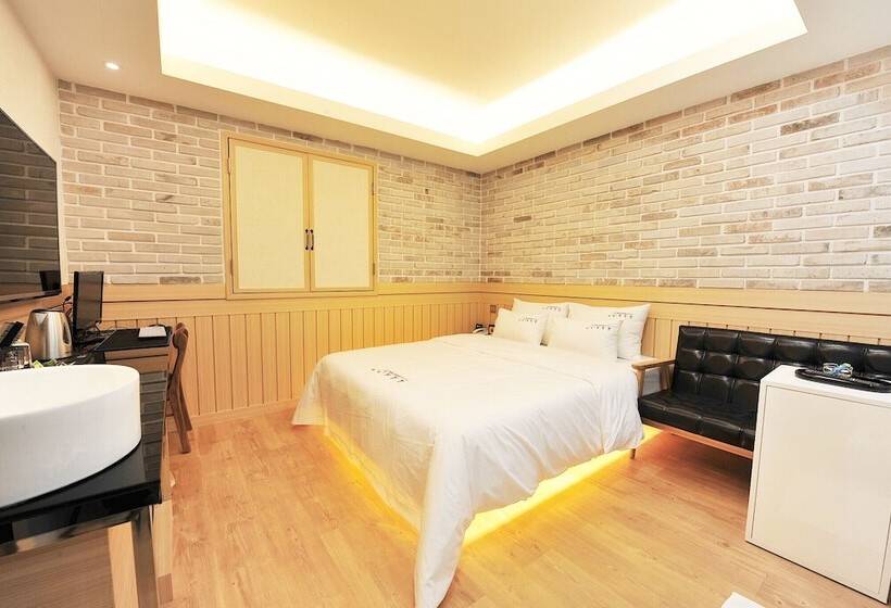 모텔 Ulsan Samsan Ytt