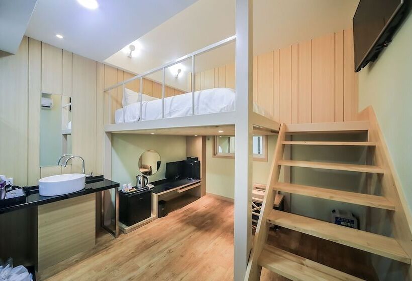 모텔 Ulsan Samsan Ytt