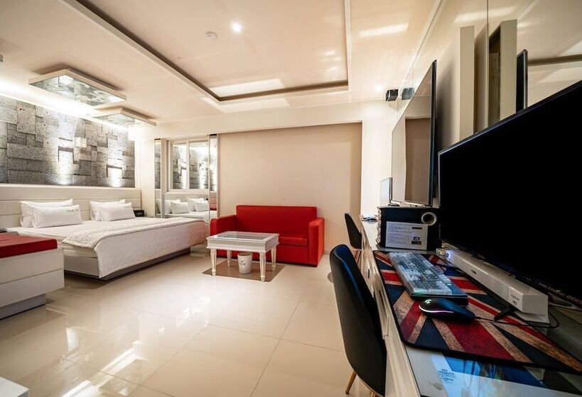 فندق على الطريق Ulsan Seongnamdong Saetbyeol