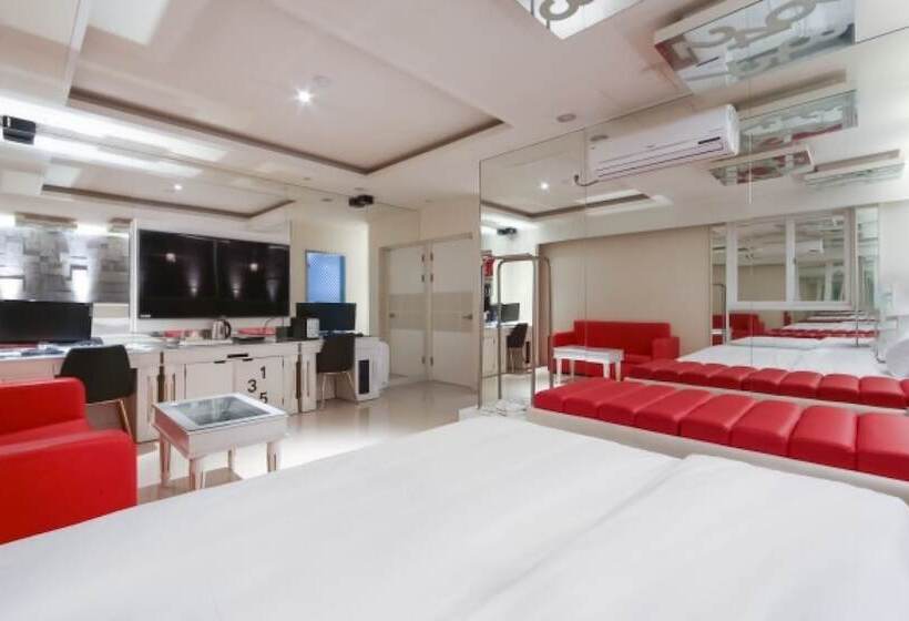 فندق على الطريق Ulsan Seongnamdong Saetbyeol