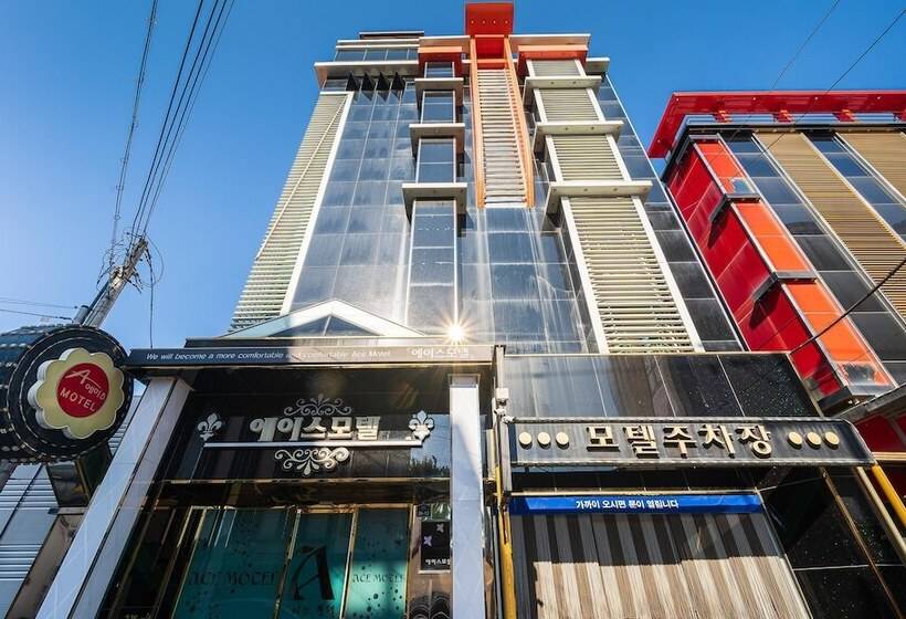 モーテル Wanju Ace