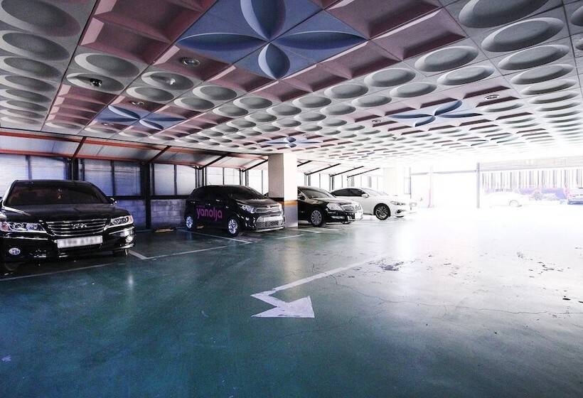 فندق على الطريق Western Wonpyeongdong Lancelot