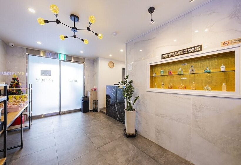 מוטל Wonju Hotel V