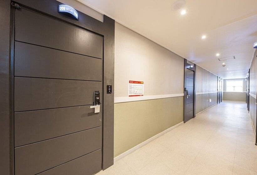 מוטל Wonju Hotel V