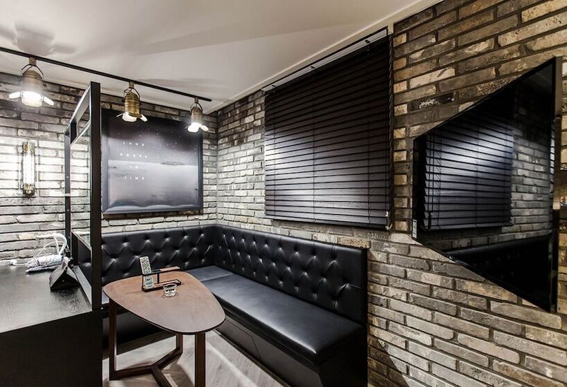 فندق على الطريق Daegu Dongseongro Yaja Daegu Seomun Market Branch