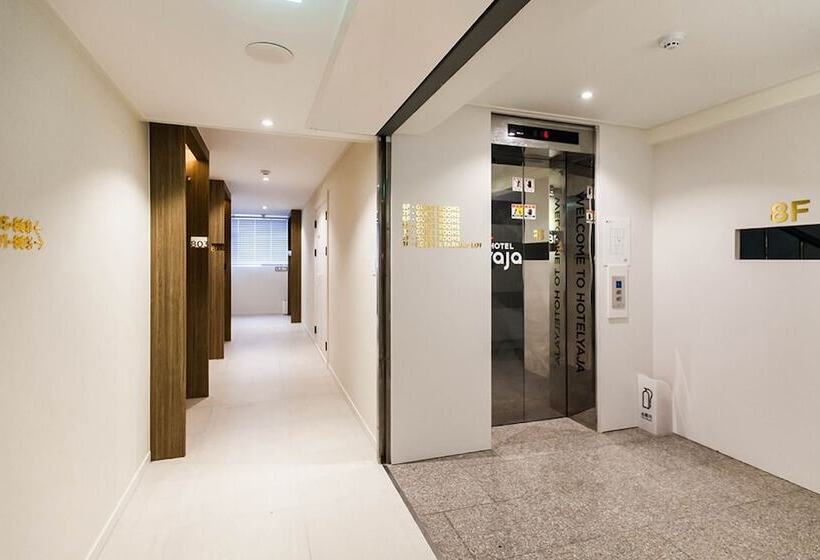 فندق على الطريق Daegu Dongseongro Yaja Daegu Seomun Market Branch