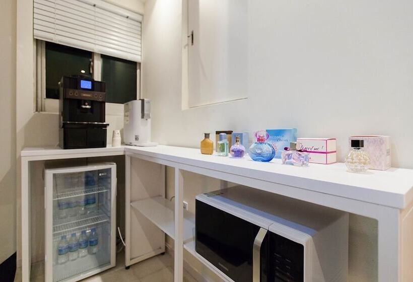 فندق على الطريق Daegu Dongseongro Yaja Daegu Seomun Market Branch