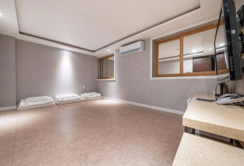 מוטל Yangpyeong River House