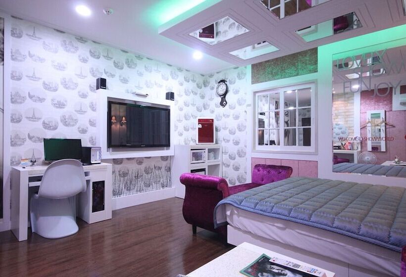 فندق على الطريق Yangsan Deokgye Show