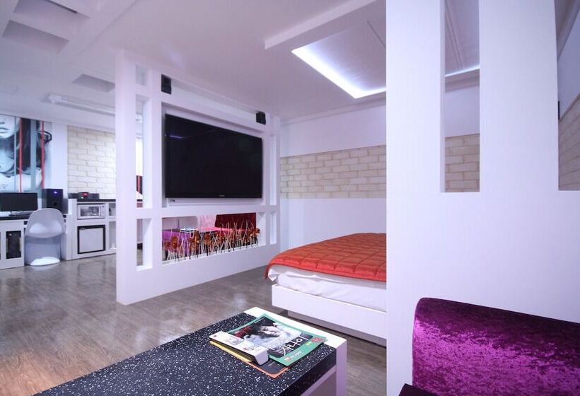 汽车旅馆  Yangsan Deokgye Show