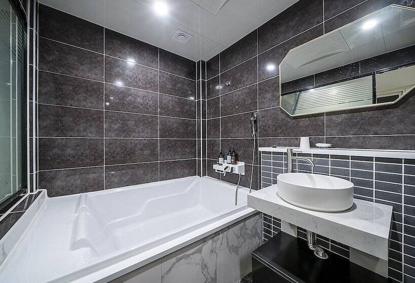 모텔 Yangsan Nambudong Jjak