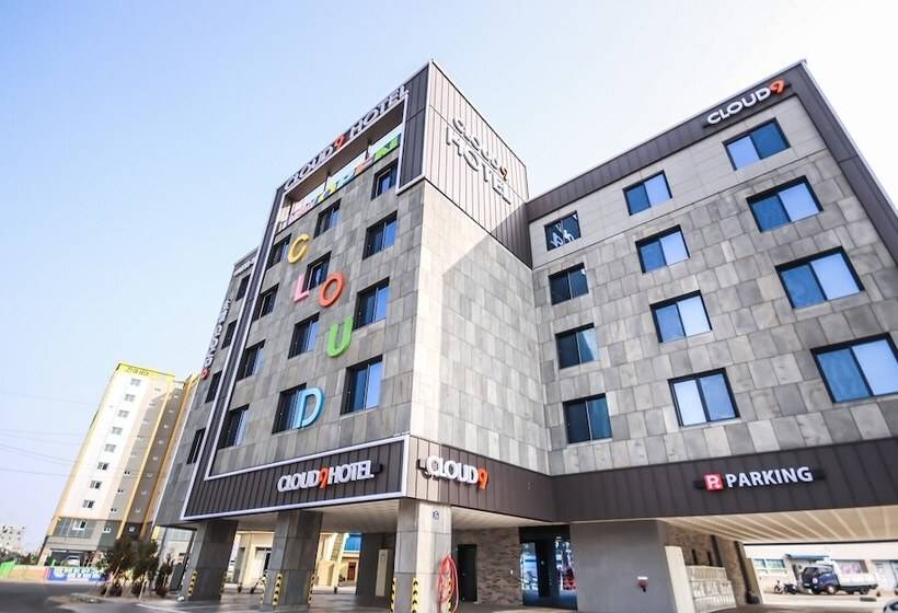 汽车旅馆  Yeongdeok Gangguhang Cloud