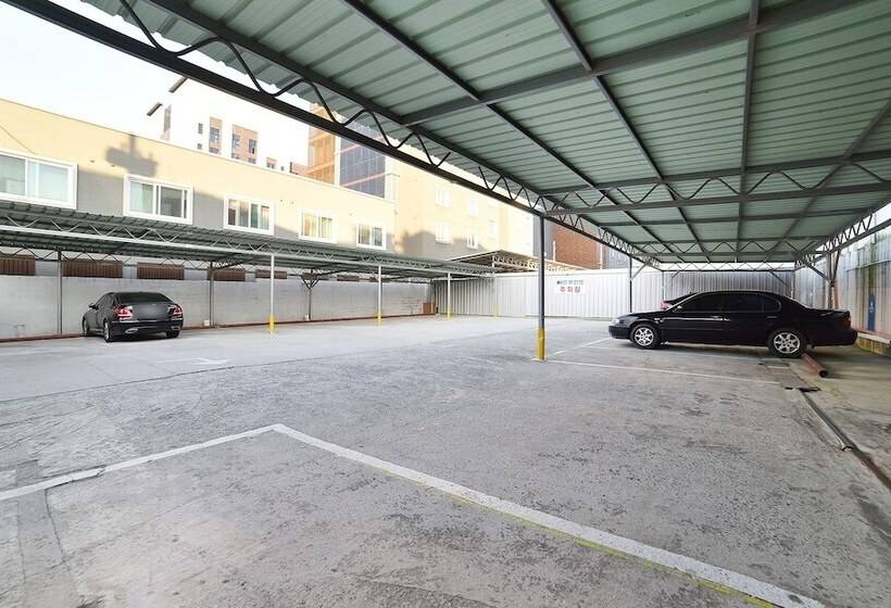 מוטל Yeosu Apple