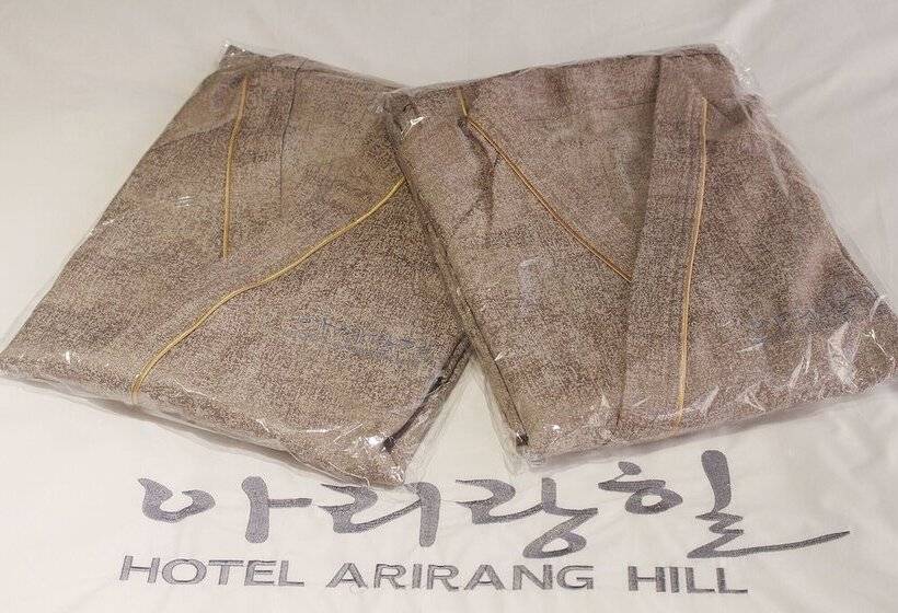 מוטל Yeosu Arirang Hill