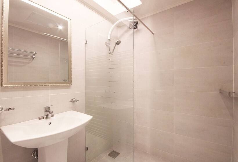 מוטל Yeosu Arirang Hill