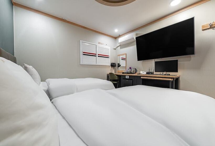 مُتل Yongin Yangji Bali