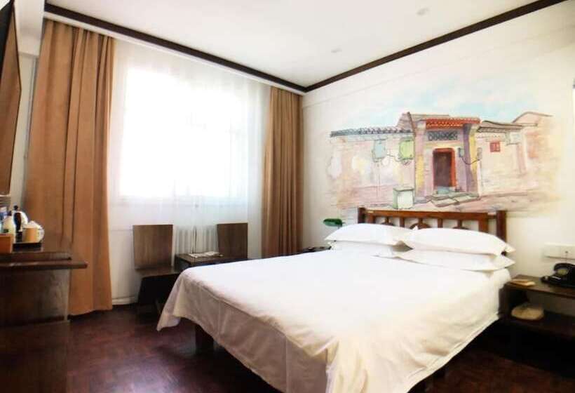 Nostalgia Hotel Beijing Yonghe Lama