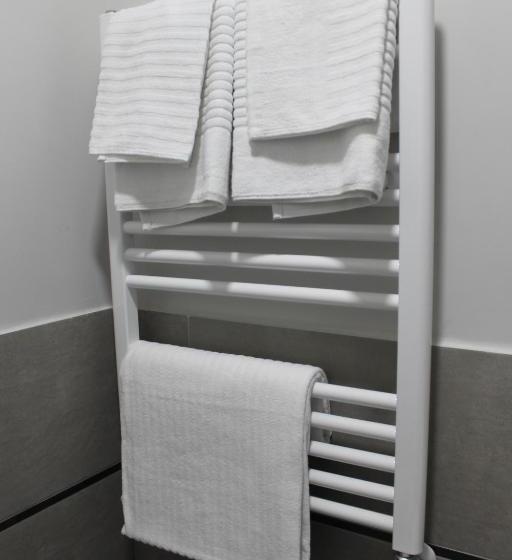 פנסיון Roma Suite Piramide