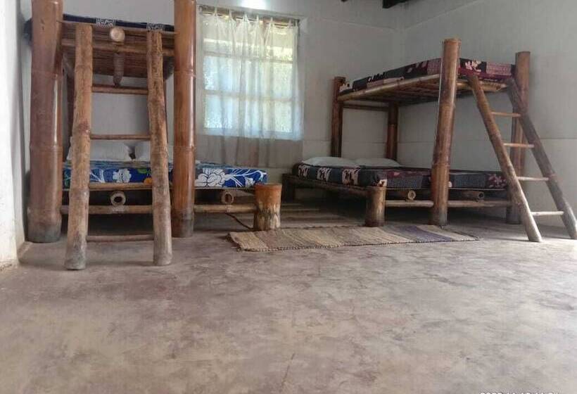 אתר נופש Dekasang Majuli