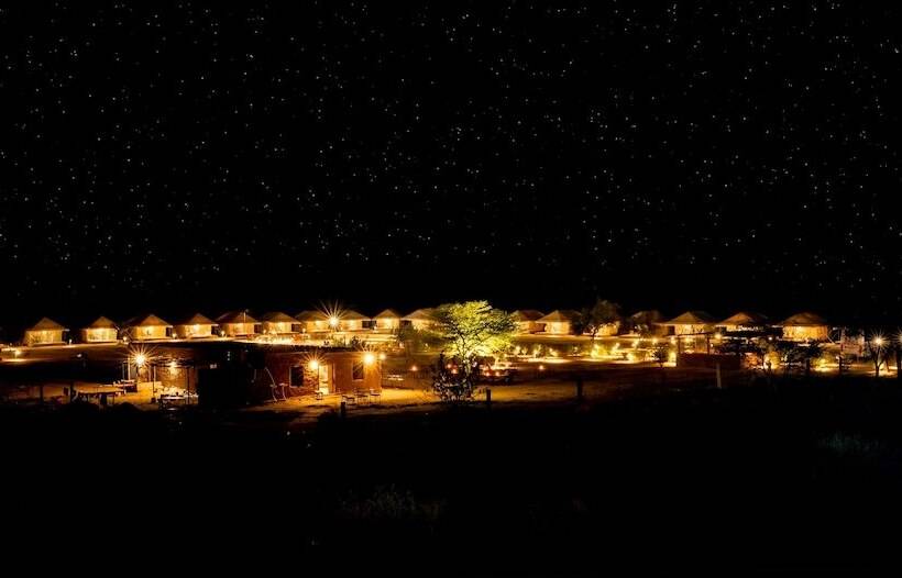 منتجع Marvin Desert Camp