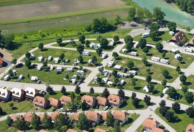 استراحتگاه Mediteran Mobile Homes In Terme Catez