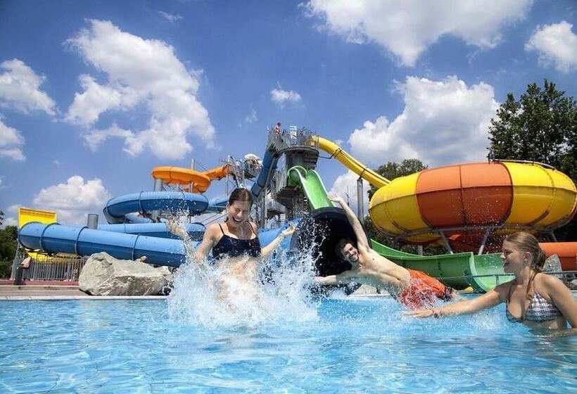 استراحتگاه Mediteran Mobile Homes In Terme Catez