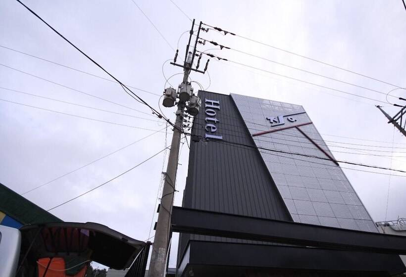 Yeosu Hakdong Ja Self Check In Motel