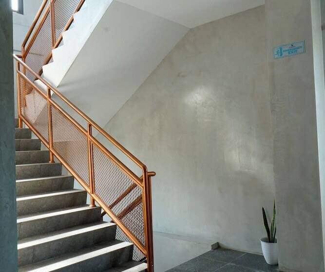 旅馆 Dparagon Menteng