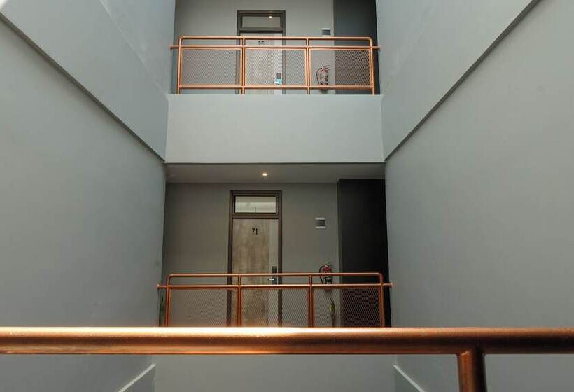 旅馆 Dparagon Menteng