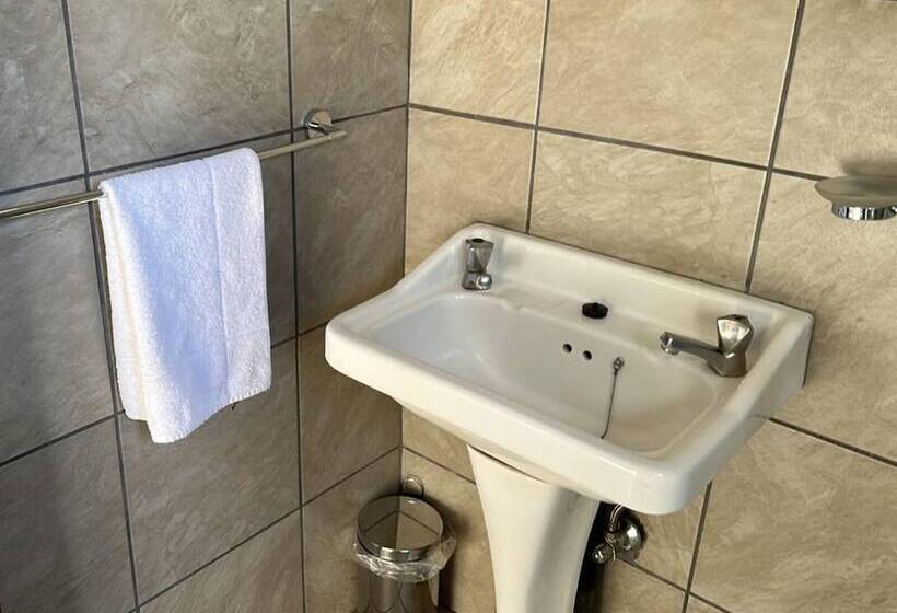 Bed and Breakfast Kuruman Lodge By Country Hotels