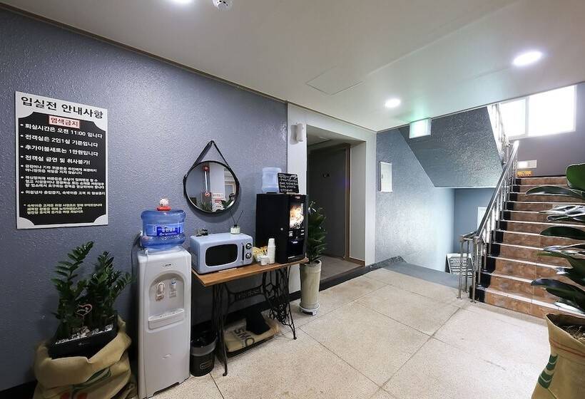 Buyeo Hongsan 3f Motel