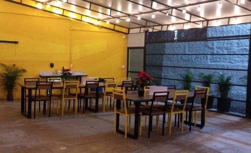 Check Inn Hostal Aeropuerto Gdl   Hostel