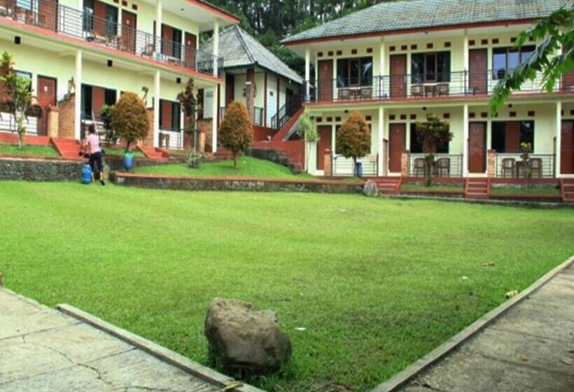 Cunang Hill Hotel & Resort