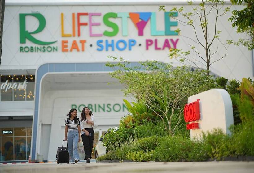 Go Hotel Ban Chang Robinson Lifestyle