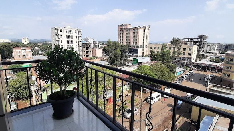 فندق Abay International