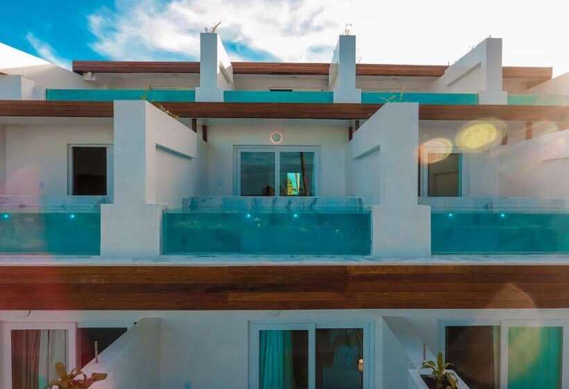 호텔 Aqua By Sambass