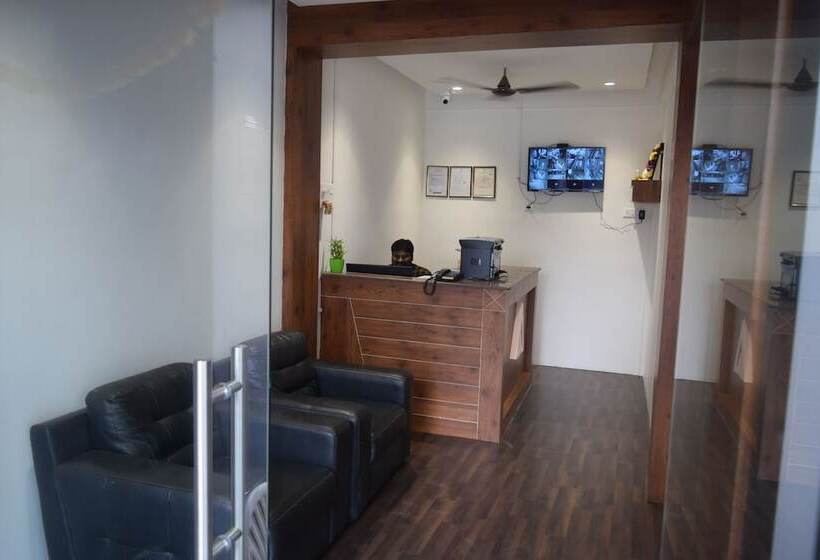 ホテル Athidhi Inn Guntur