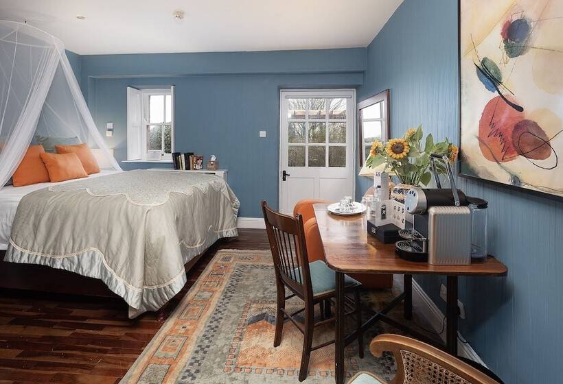 בית מלון כפרי Barnabrow Country House