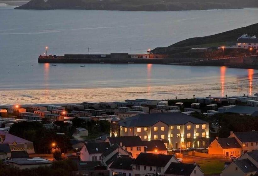 בית מלון כפרי Beach