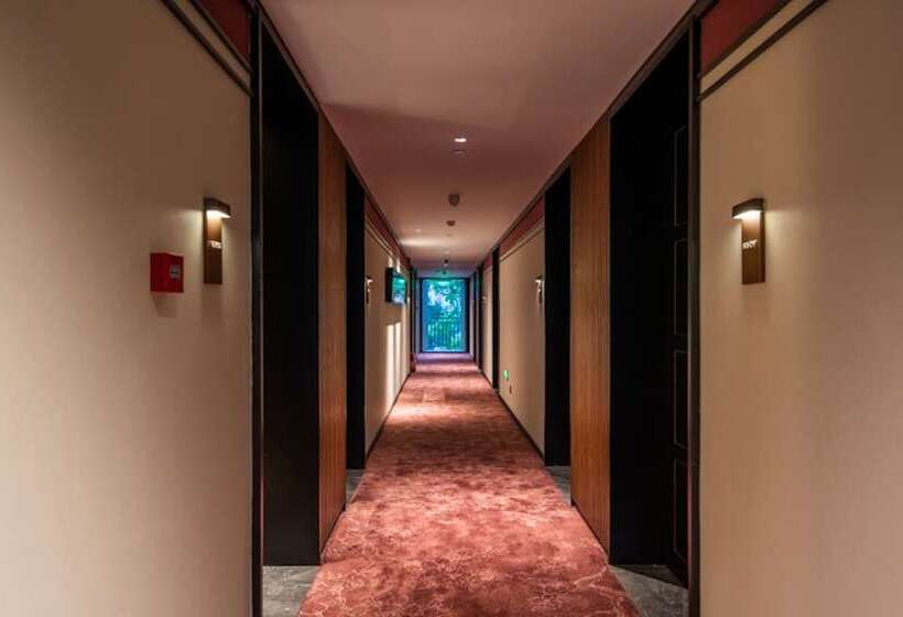 Отель Beijing Wangfujing Heyuan Manxinfu