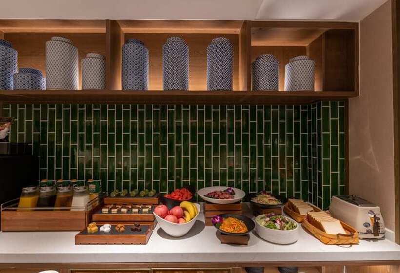 Отель Beijing Wangfujing Heyuan Manxinfu