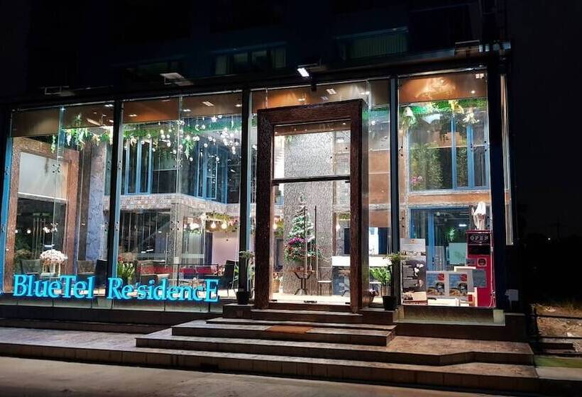 Отель Bluetel Re Sidence Bangkok Impact