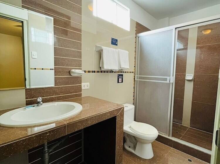 酒店 Buongiorno Suites Sullana Ii