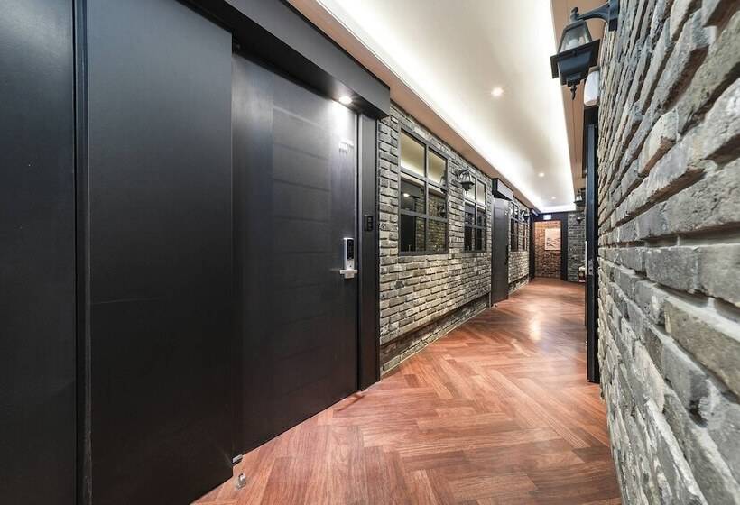 Отель Carlton Incheon Airport Juan