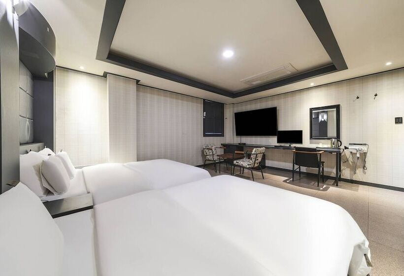 Отель Carlton Incheon Airport Juan