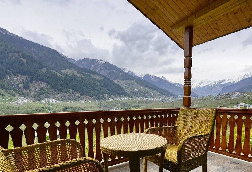 هتل Clarks Inn Suites Manali