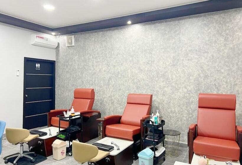 酒店 Colony Club Resort & Casino