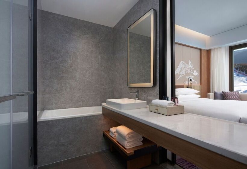 فندق Courtyard By Marriott Chongli