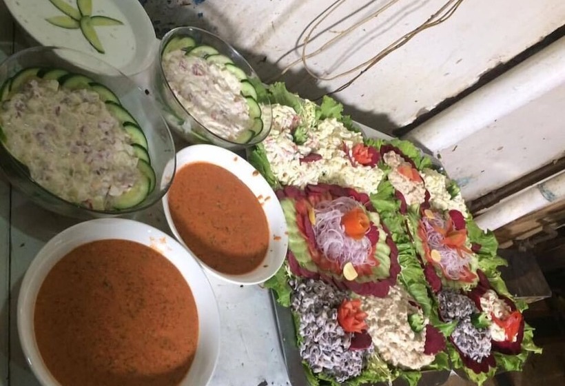 בית מלון כפרי Crown